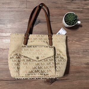 Micheal KORS  Handbag